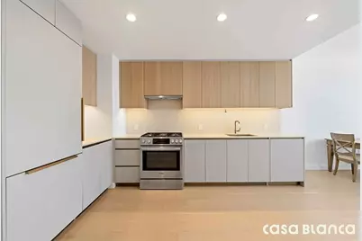 3 Court Square #1810, Long Island City, NY 11101 - Photo 2