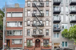 241 E 7th St, New York City, NY 10009 - Photo 8