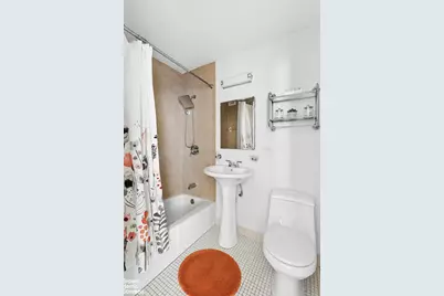 130 W 67th Street #9C, New York, NY 10023 - Photo 6