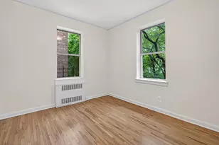 915 E 17th St, New York City, NY 11230 - Photo 18