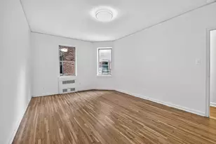 915 E 17th St, New York City, NY 11230 - Photo 10