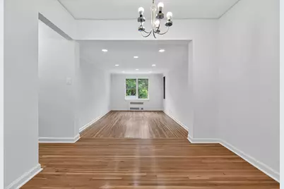 915 E 17th Street #207, New York City, NY 11230 - Photo 2