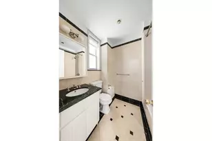 10 Gracie Square, New York, NY 10028 - Photo 10