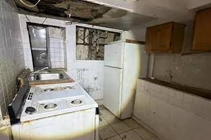 90 Jackie Robinson Pkwy, New York City, NY 11207 - Photo 8