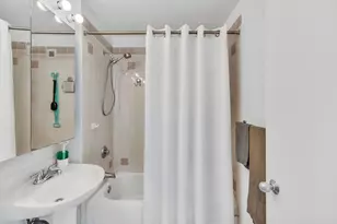 4-74 48th Ave, New York City, NY 11109 - Photo 10