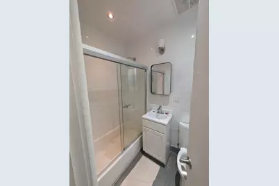 466 W 23rd Street #3r, New York City, NY 10011 - Photo 4