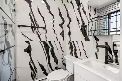 534 Kosciuszko Street, New York City, NY 11221 - Photo 32