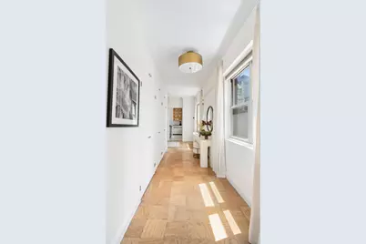 58 W 58th Street #15C, New York City, NY 10019 - Photo 8
