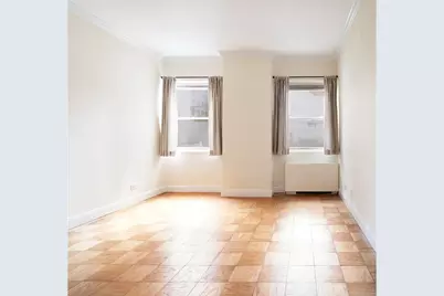 58 W 58th Street #15C, New York City, NY 10019 - Photo 2