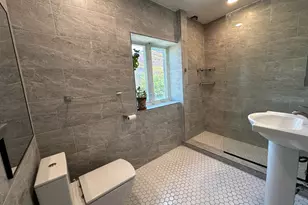 132 Dwight St, New York City, NY 11231 - Photo 4