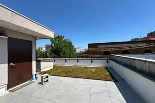138 Dwight St, New York City, NY 11231 - Photo 10