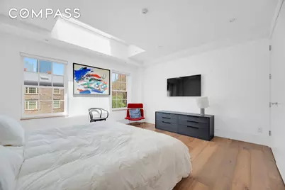 440 W 20th Street, New York, NY 10011 - Photo 8