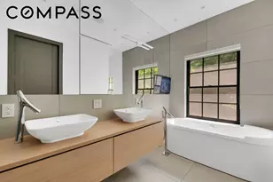 440 W 20th St, New York, NY 10011 - Photo 10