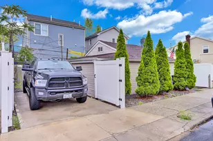 16 Cyrus Ave, Brooklyn, NY 11229 - Photo 2