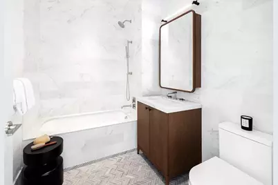 115 York Street #2-J, New York City, NY 11201 - Photo 4