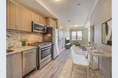28-20 Astoria Boulevard #404, Astoria, NY 11102 - Photo 2