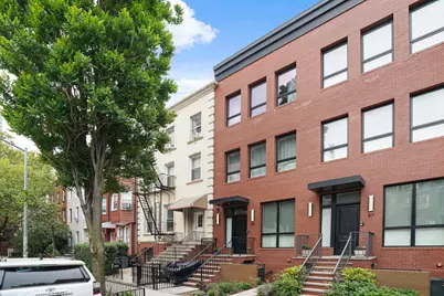85 Calyer Street, New York City, NY 11222 - Photo 2