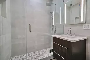 85 Calyer St, New York City, NY 11222 - Photo 28