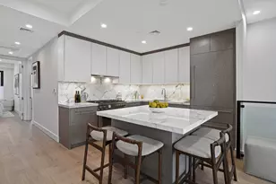 21-31 Shore Blvd, Astoria, NY 11105 - Photo 1