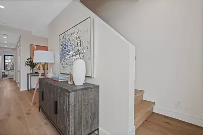 21-31 Shore Boulevard #3B, Astoria, NY 11105 - Photo 22