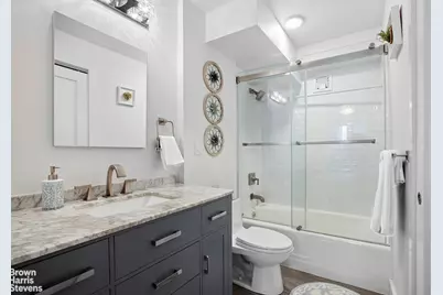 310 W 56th Street #9E, New York, NY 10019 - Photo 6