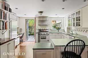512 E 87th St, New York City, NY 10128 - Photo 16