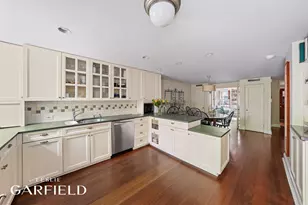 512 E 87th St, New York City, NY 10128 - Photo 18