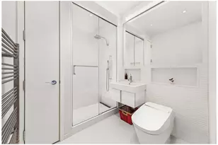 21 E 96th St, New York City, NY 10129 - Photo 18