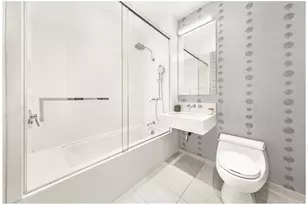 21 E 96th St, New York City, NY 10129 - Photo 22