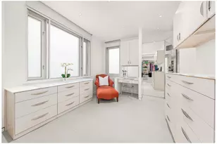 21 E 96th St, New York City, NY 10129 - Photo 8