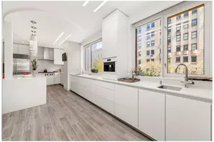 21 E 96th St, New York City, NY 10129 - Photo 6