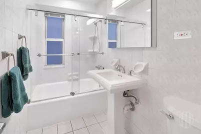 155 E 34th Street #6R, New York, NY 10016 - Photo 6