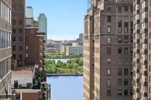 411 E 53rd St, New York, NY 10022 - Photo 6