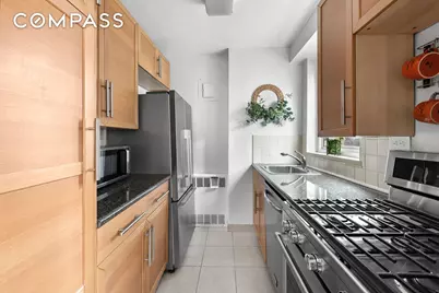 411 E 53rd Street #16B, New York, NY 10022 - Photo 4