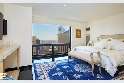 721 5th Avenue #62C, New York, NY 10022 - Photo 4
