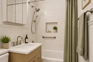 300 E 71st St, New York City, NY 10021 - Photo 8