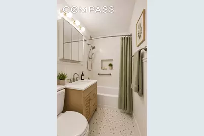 300 E 71st Street #15D, New York, NY 10021 - Photo 8