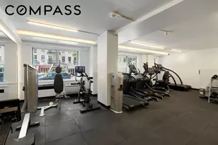 300 E 71st St, New York City, NY 10021 - Photo 10