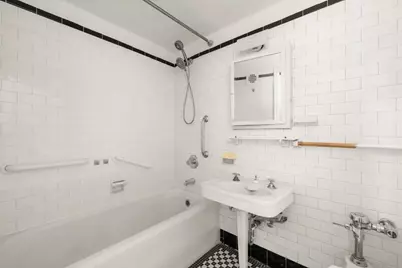 470 W 24th Street #9F, New York, NY 10011 - Photo 6