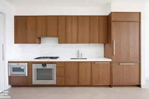 180 Front St, New York City, NY 11201 - Photo 2