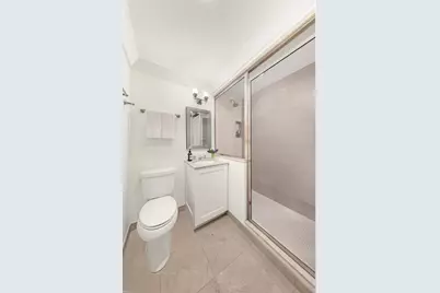 118 E 60th Street #29G, New York City, NY 10022 - Photo 12