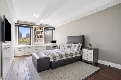 340 E 72nd Street #9S, New York City, NY 10021 - Photo 10