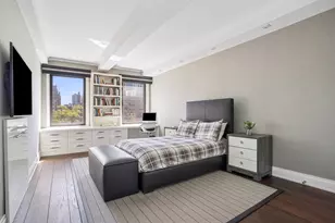 340 E 72nd St, New York City, NY 10021 - Photo 10