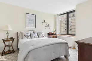 161 W 61st St, New York, NY 10023 - Photo 6