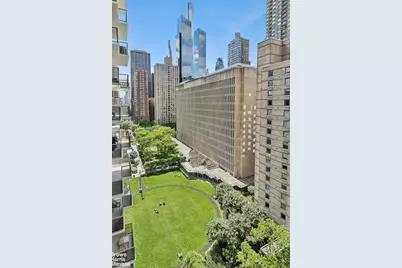161 W 61st Street #15H, New York, NY 10023 - Photo 10