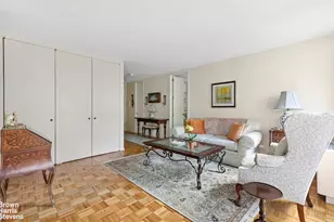 161 W 61st St, New York, NY 10023 - Photo 2