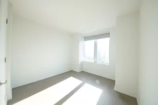 555 10th Ave, New York, NY 10018 - Photo 12