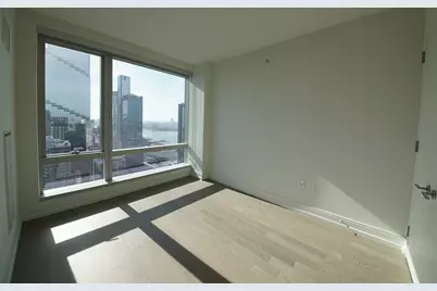 555 10th Avenue #53B, New York, NY 10018 - Photo 10