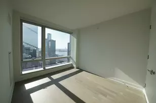 555 10th Ave, New York, NY 10018 - Photo 10