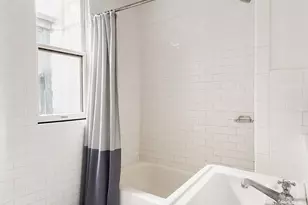 147 Sullivan St, New York, NY 10012 - Photo 4
